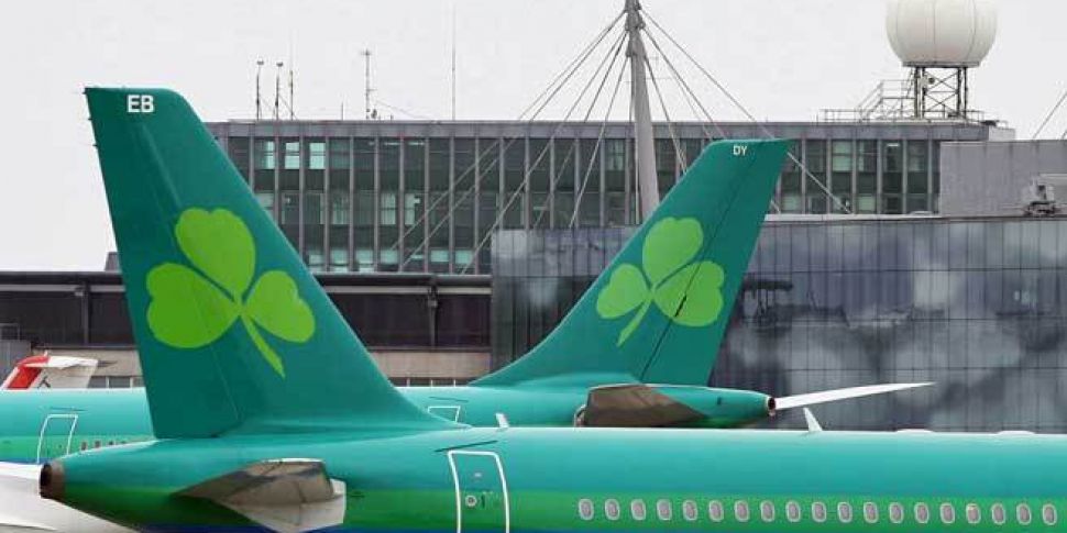 Donohoe insists Aer Lingus sal...