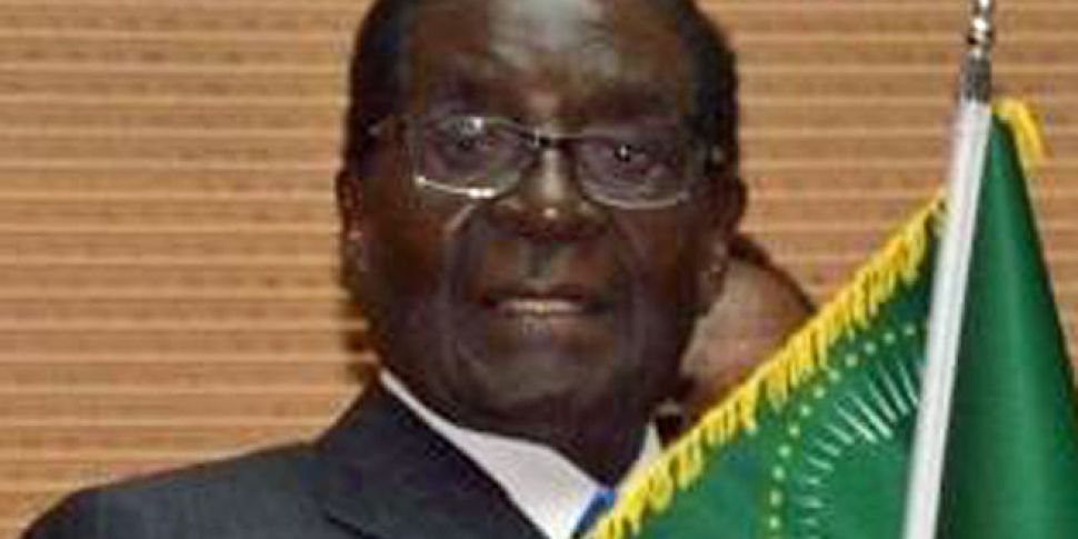 Robert Mugabe chosen as head o...