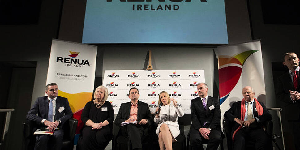 Lucinda Creighton officially l...