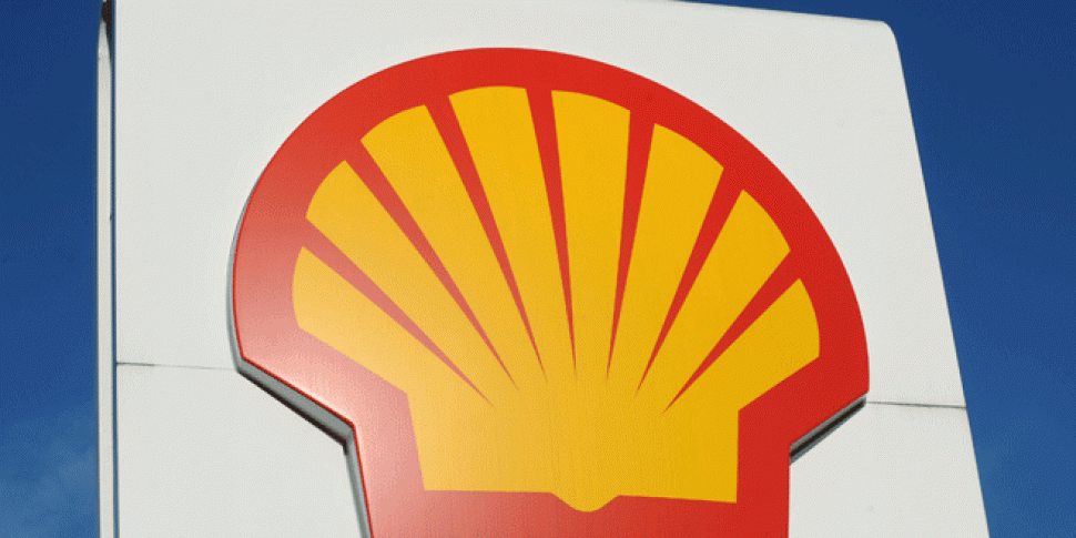 Shell share price rises as com...