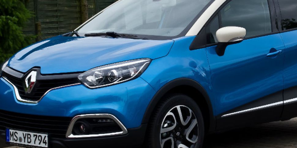 Renault recalls over 27,000 ca...