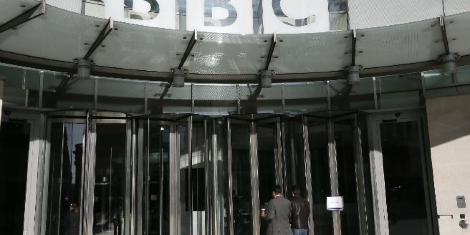 Female BBC presenters demand a...