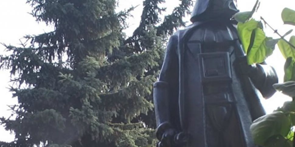 WATCH: Ukraine unveils Darth V...