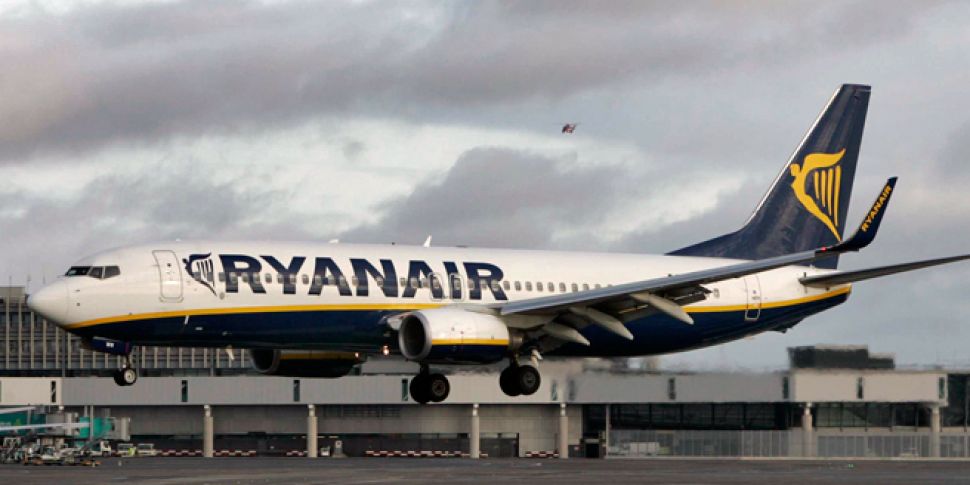 Ryanair unveil new-look interi...