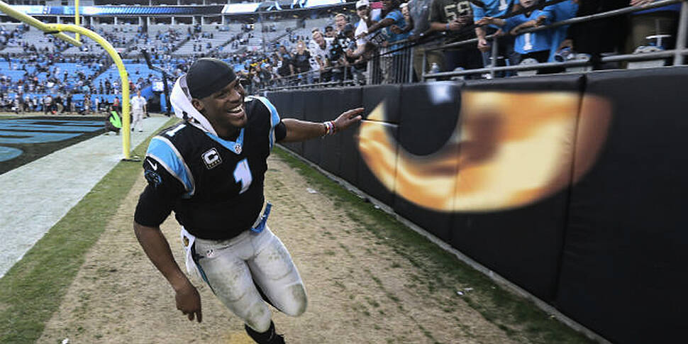 WATCH: Cam Newton celebrates t...