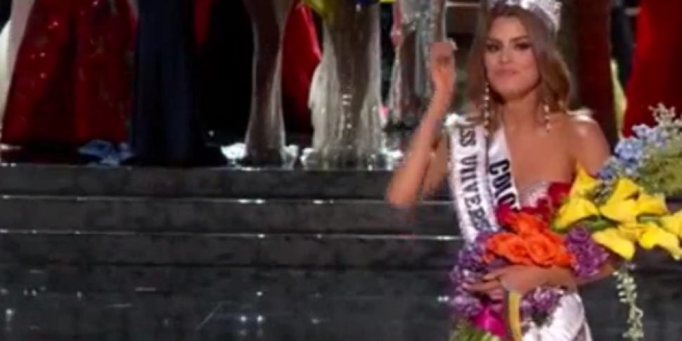 Watch Steve Harvey Announced The Wrong Winner Of Miss Universe Last Night And It Made Great