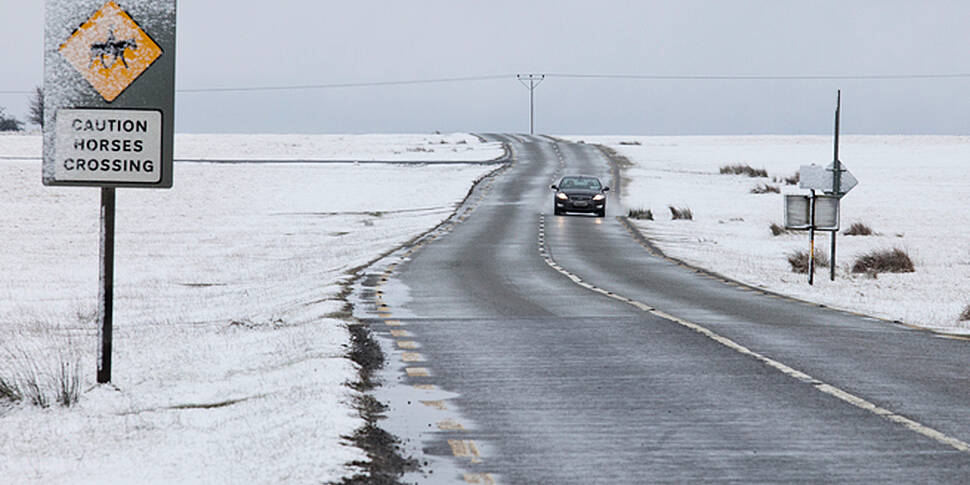 Snow and ice warning issued fo...