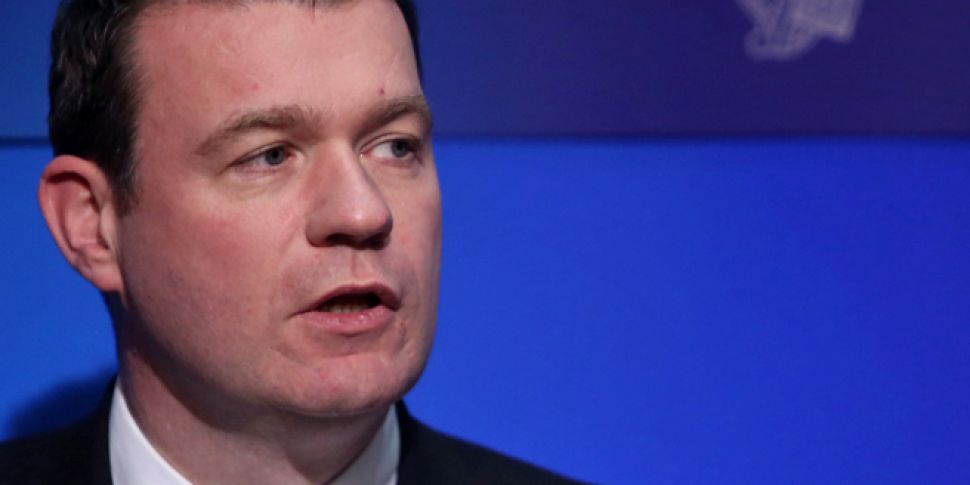 Alan Kelly to put his name for...