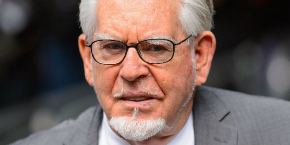 Rolf Harris appears in UK cour...