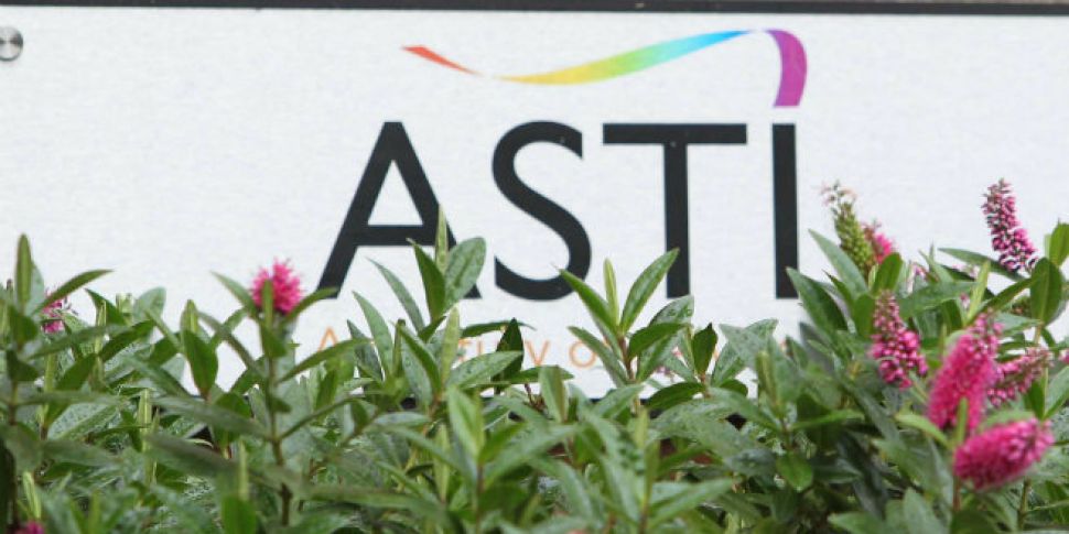 ASTI members could lose €2,500...