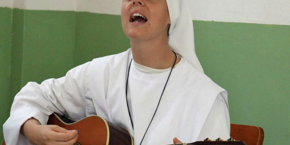 Tributes paid to Derry nun who...