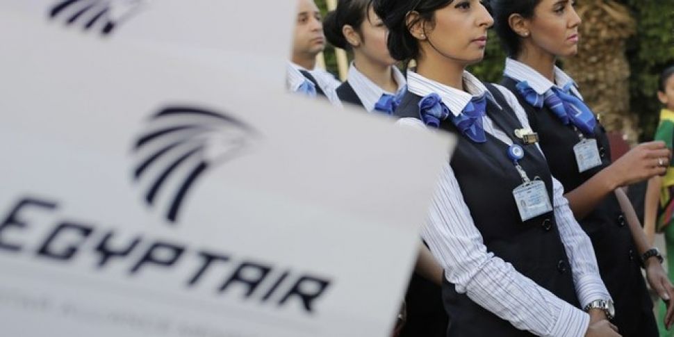 EgyptAir deep water searches t...