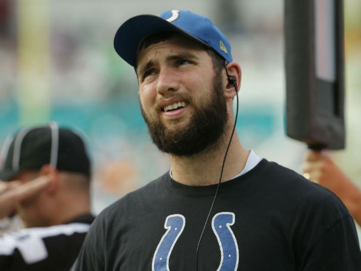 NFL: Andrew Luck signs six-year extension with Indianapolis Colts, NFL  News