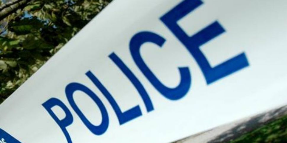 Police in Oxford hunt two men...