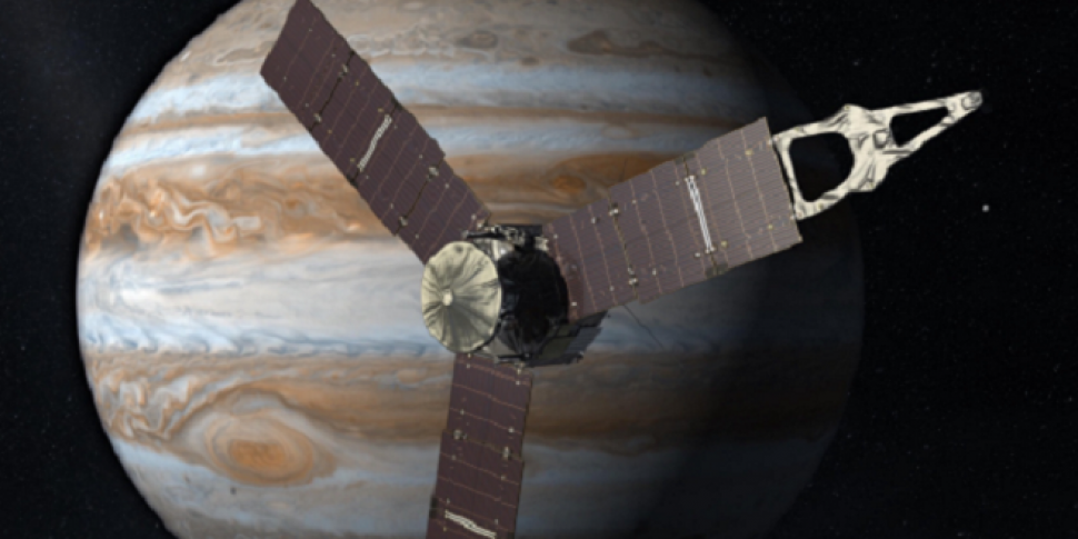 NASA space probe Juno successf...
