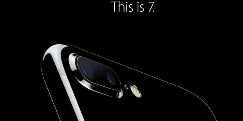 iPhone 7 plus sells out before...