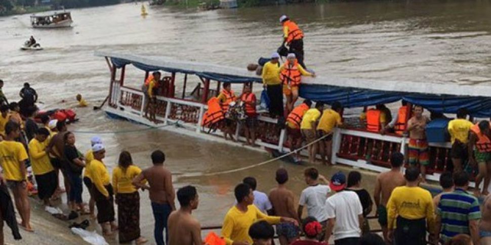 Thailand boat capsizes, at lea...