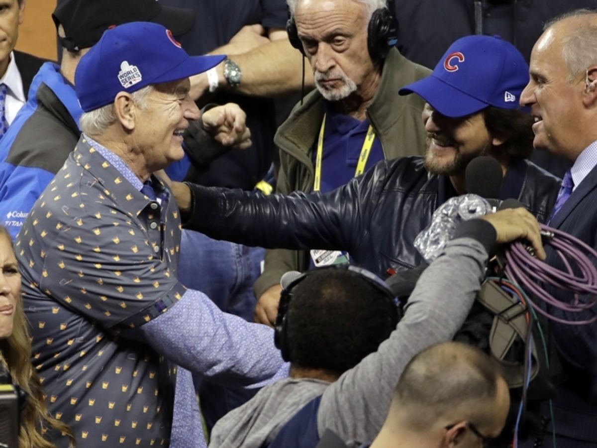 Celebrity Chicago Cubs Fans: See Photos Of Bill Murray, Hilary