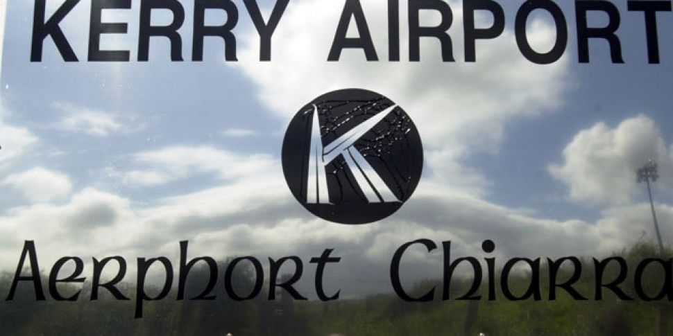 Kerry Airport runway shut afte...