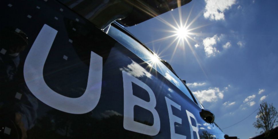 Uber loses court case over Eng...