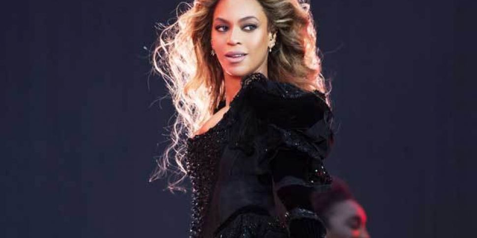 Beyoncé dominates with nine Gr...