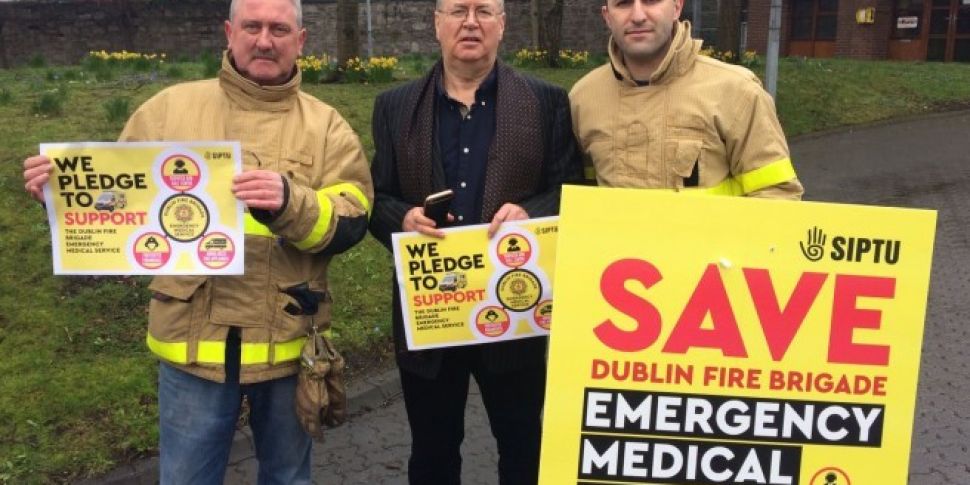 SIPTU Firefighters protest out...