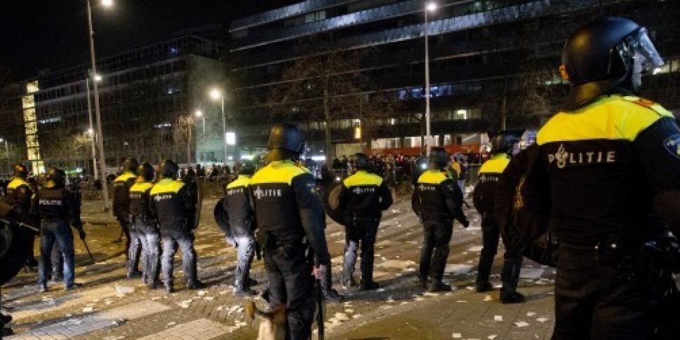 Dutch riot police break up Tur...