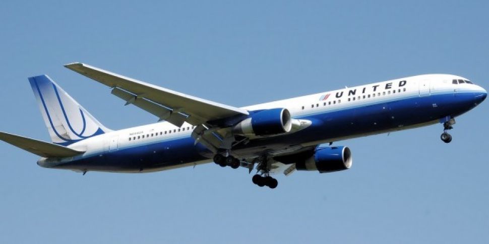 United Airlines apologises aft...