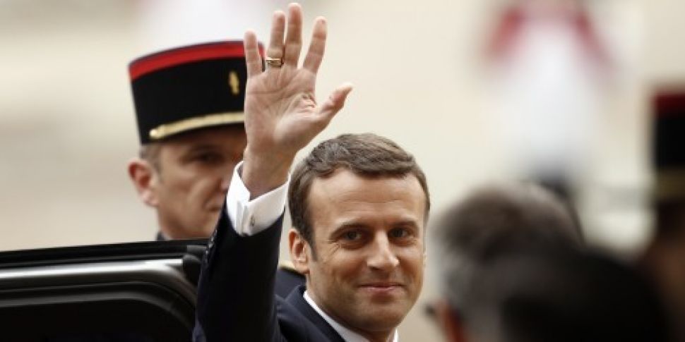 Emmanuel Macron sworn in as Fr...