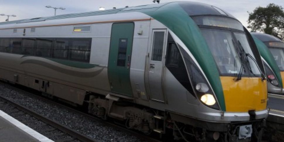Irish Rail apologises after pa...