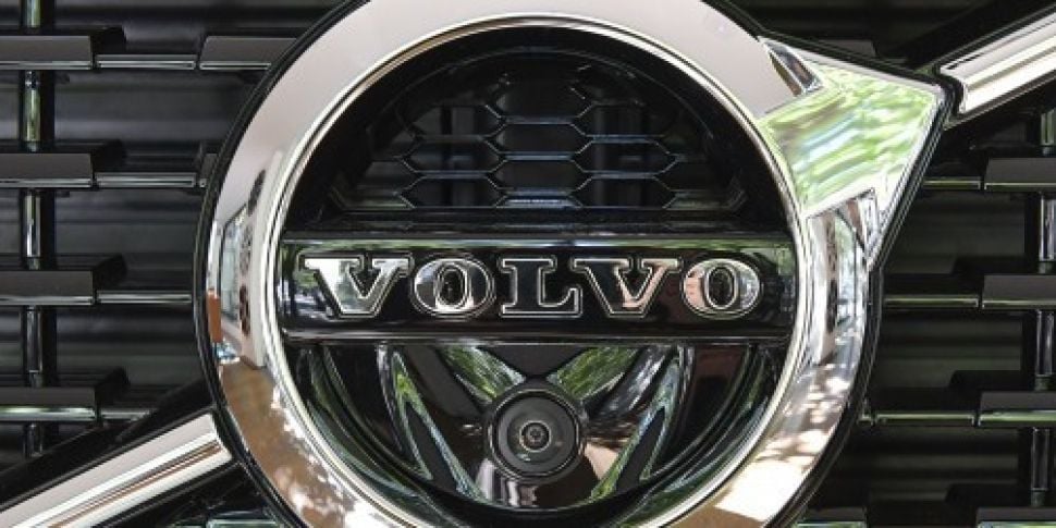 Volvo to make only electric or...