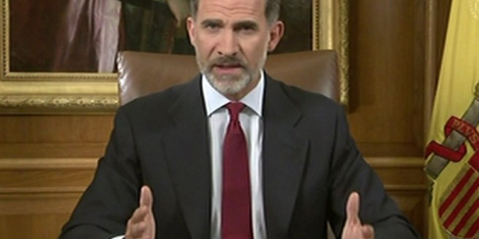 Spanish king condemns Catalan...