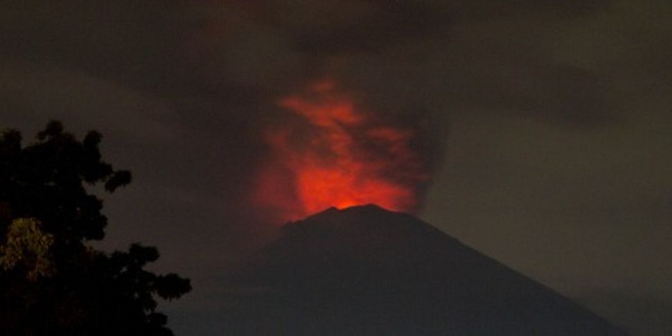 Volcano alert in Bali raised t...