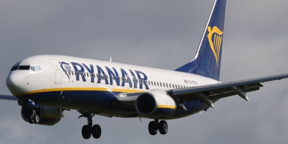 Ryanair blames Brexit for Glas...