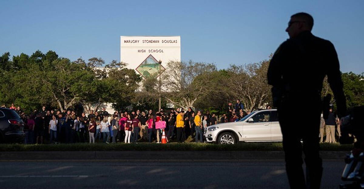 Florida students return to school two weeks after fatal shooting | Newstalk