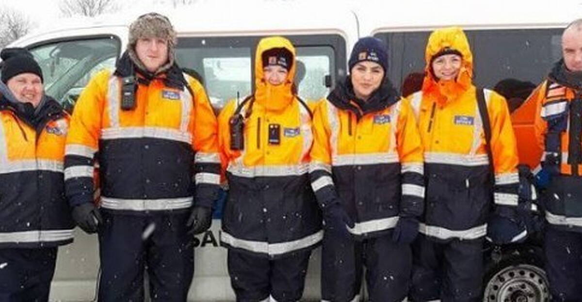 Tributes paid to frontline and emergency staff working in severe ...