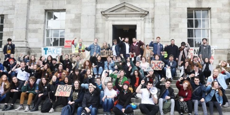 Trinity students vow to contin...
