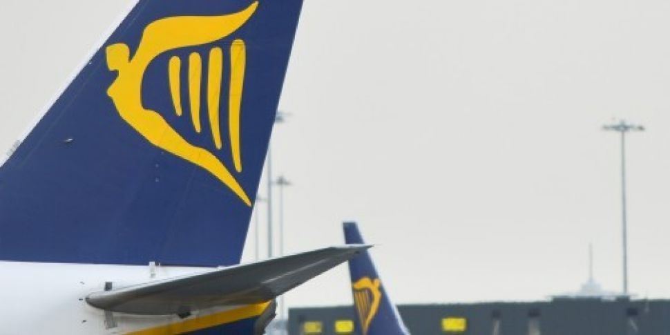 Ryanair sees 10% rise in profi...