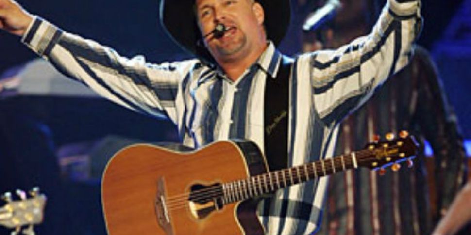 Garth Brooks 