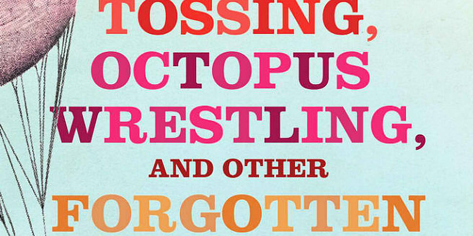 Fox tossing and octopus wrestl...