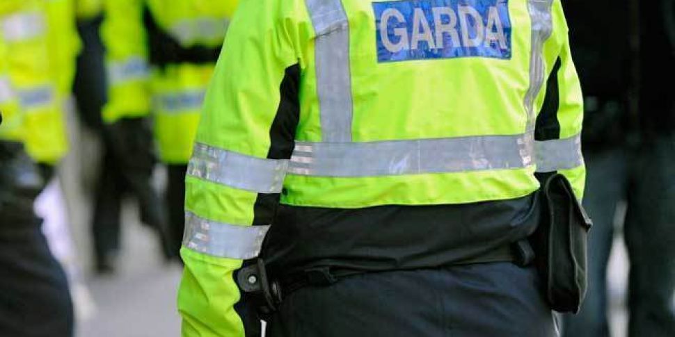 The average Garda is earning i...