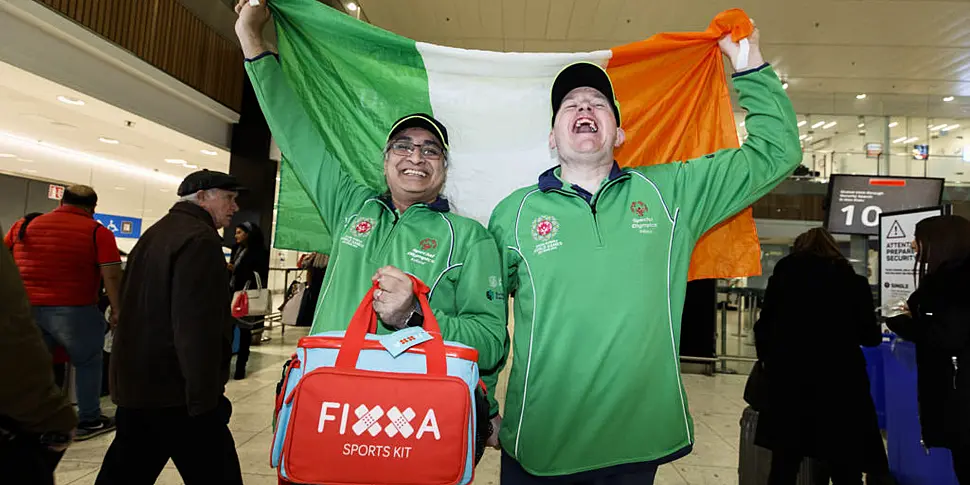 PICTURES: Team Ireland depart...