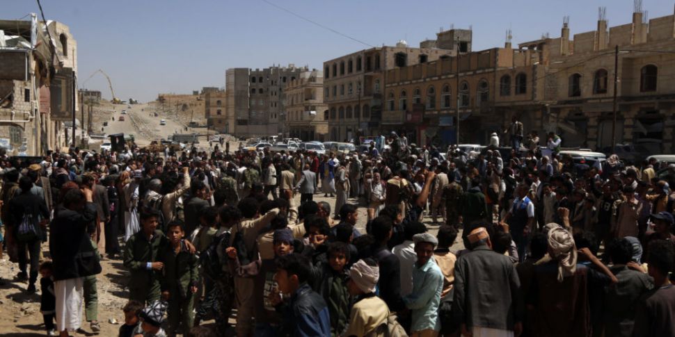 Blast in Yemen kills 14 school...
