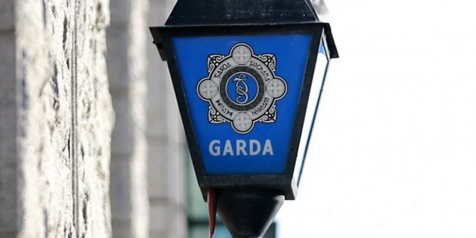 Garda cars damaged in suspecte...