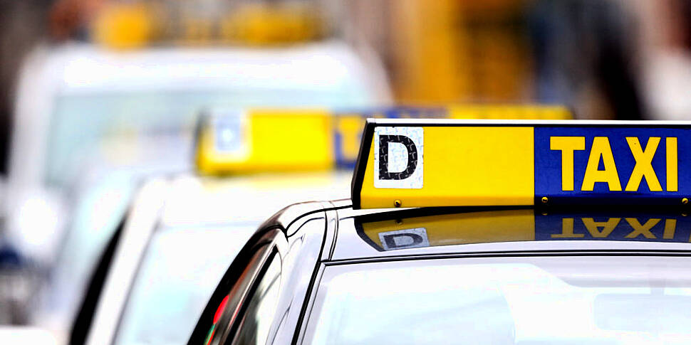Evening top 5: Taxi licence re...