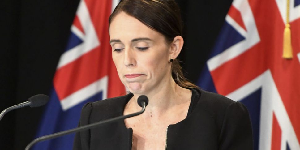 Ardern and Macron call on worl...