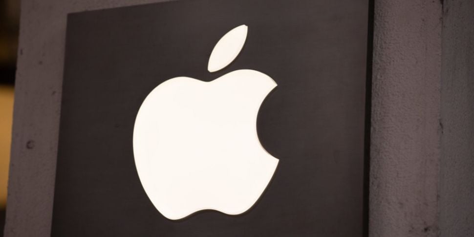 Apple tops Ireland's largest c...