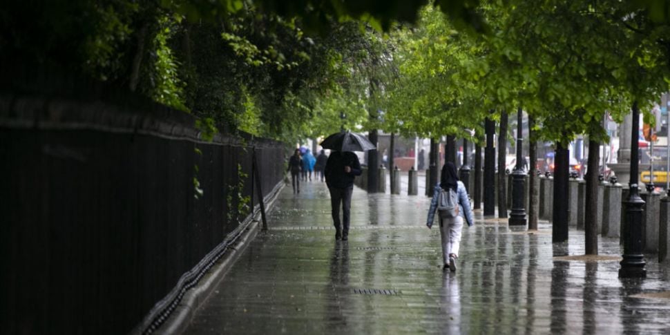 Sunday's weather: A damp start...