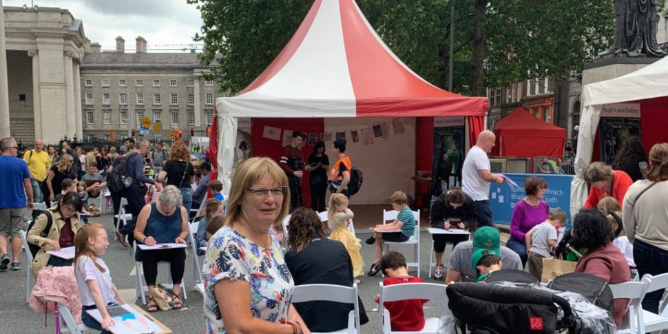 College Green goes car-free fo...