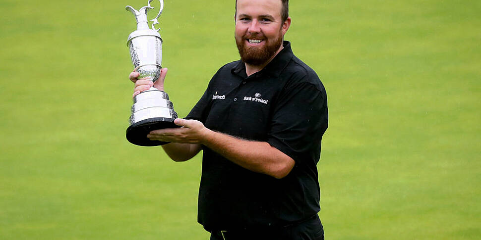 Shane Lowry wins the Open Cham...